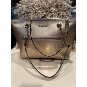 Michael Kors Jet Set Pale Gold Medium size